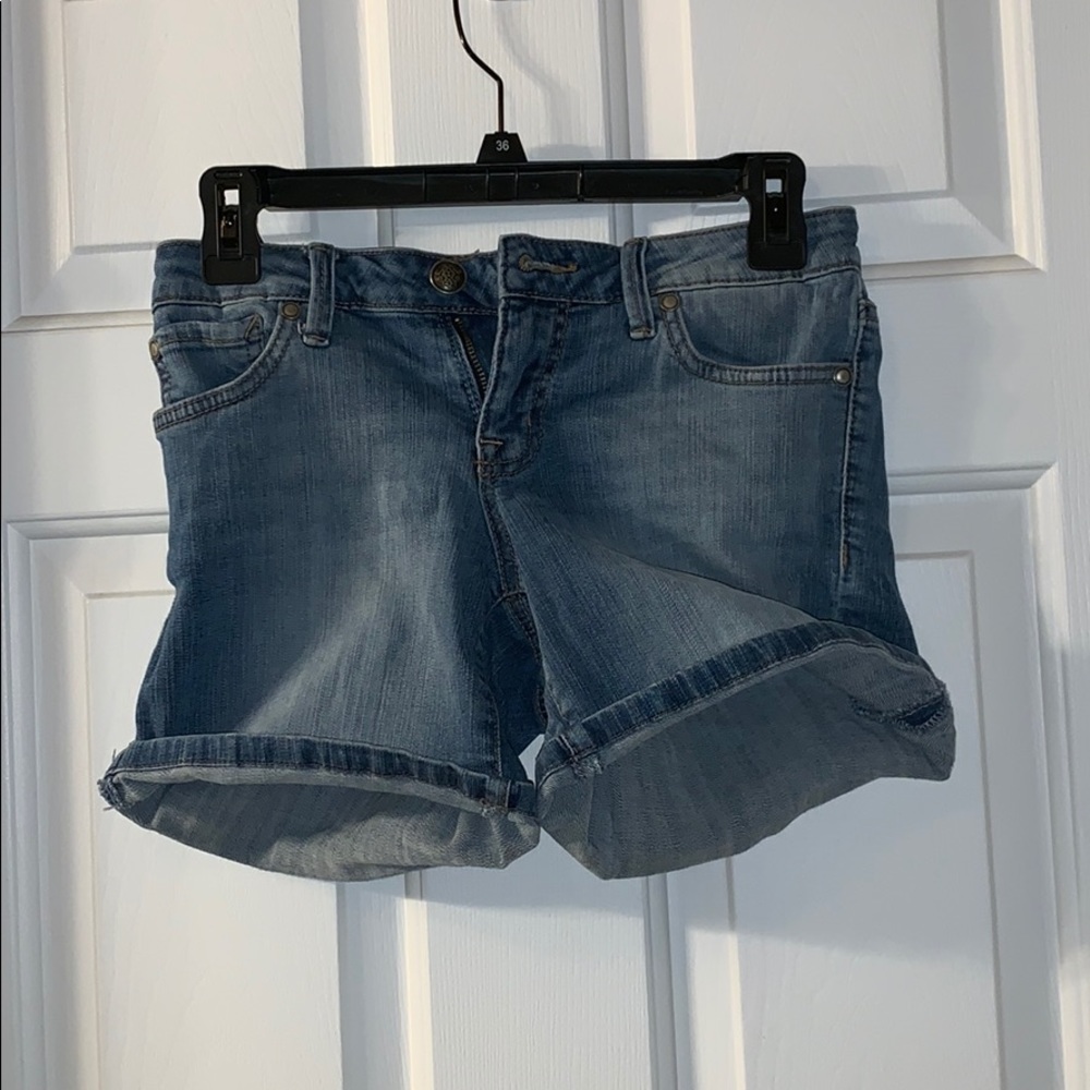 Light wash denim shorts